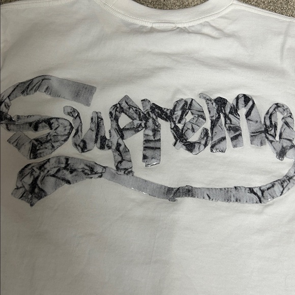 Supreme Back Logo White Tee New - Picture 4 of 4